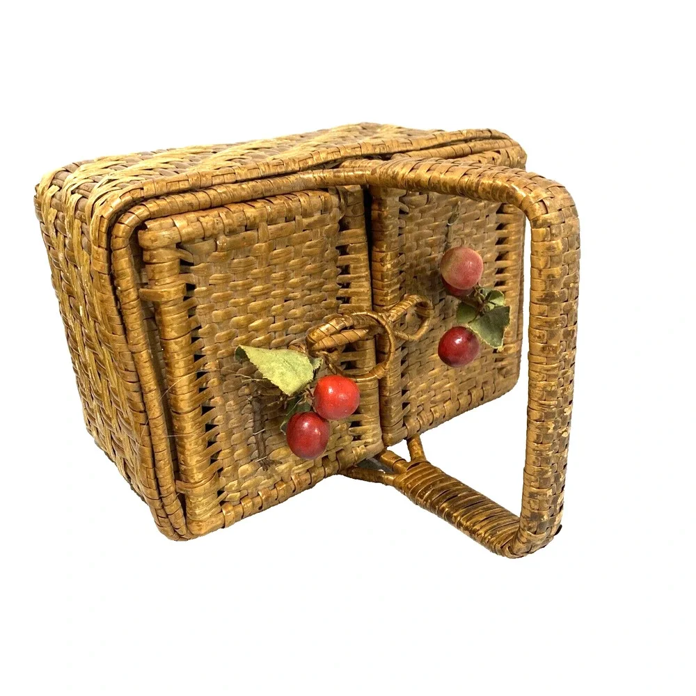 Vintage Woven Market Basket Small Split Lid Top Handle Carrier Wicker & Fruit